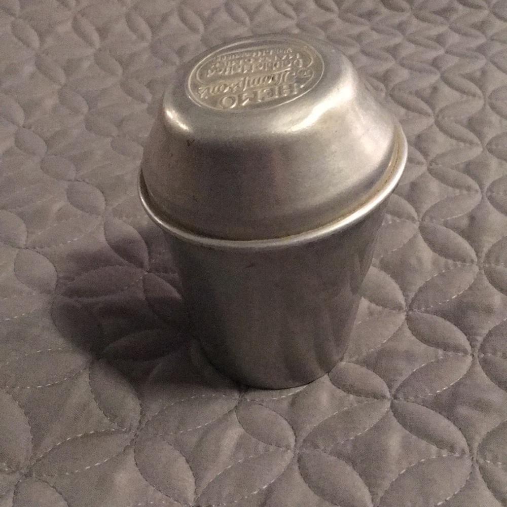 Thompson’s Double Malted shaker cup